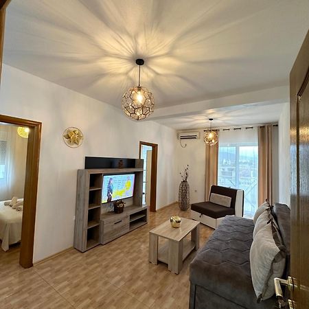 Apartmens Xhenis Lux อุลซิน ภายนอก รูปภาพ