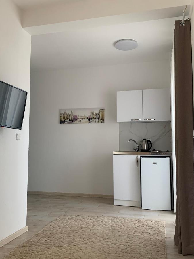 Apartmens Xhenis Lux อุลซิน ภายนอก รูปภาพ