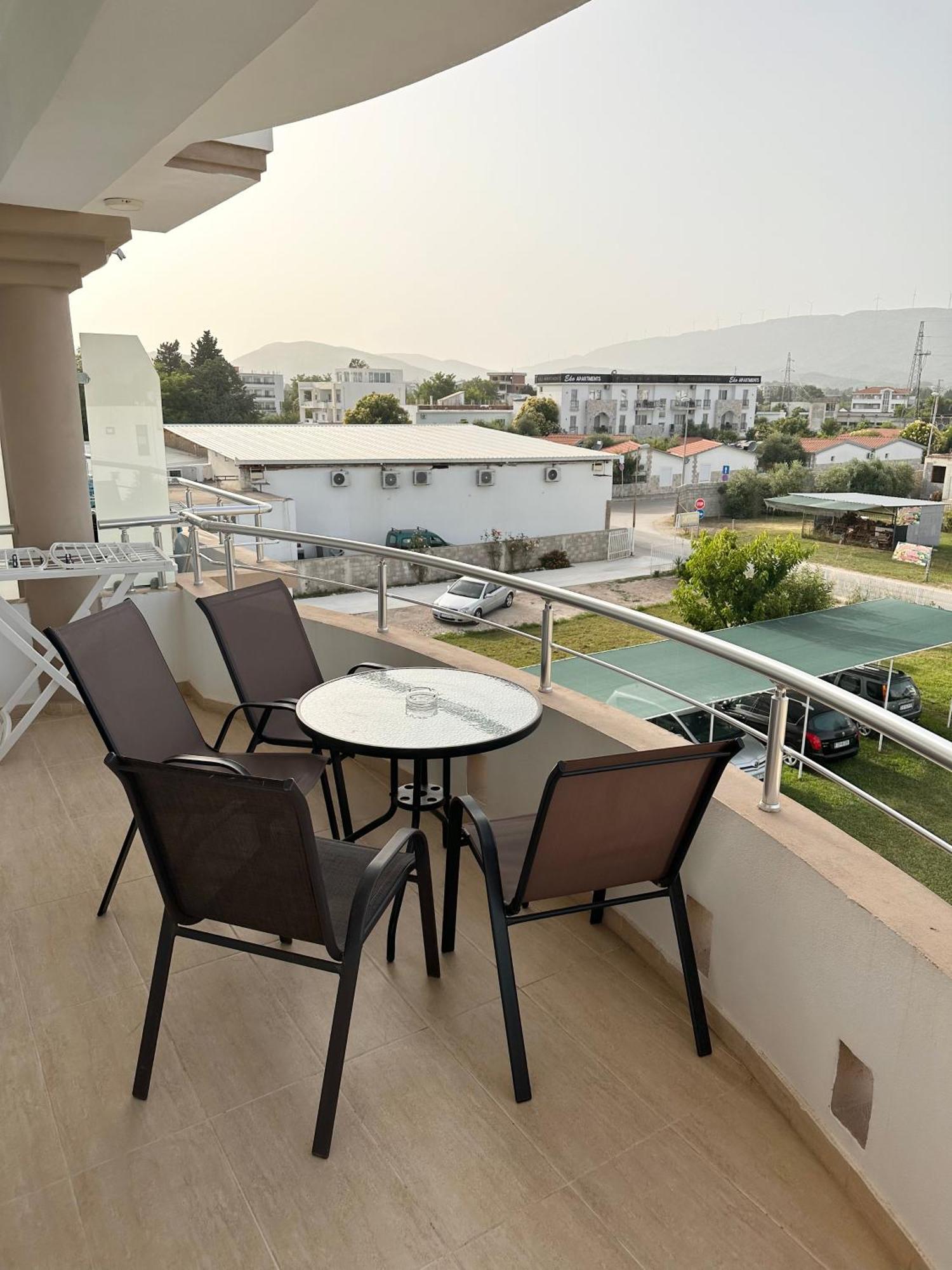 Apartmens Xhenis Lux อุลซิน ภายนอก รูปภาพ