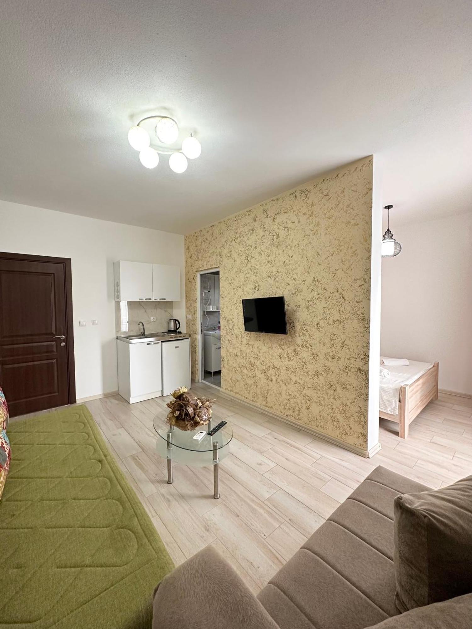 Apartmens Xhenis Lux อุลซิน ภายนอก รูปภาพ
